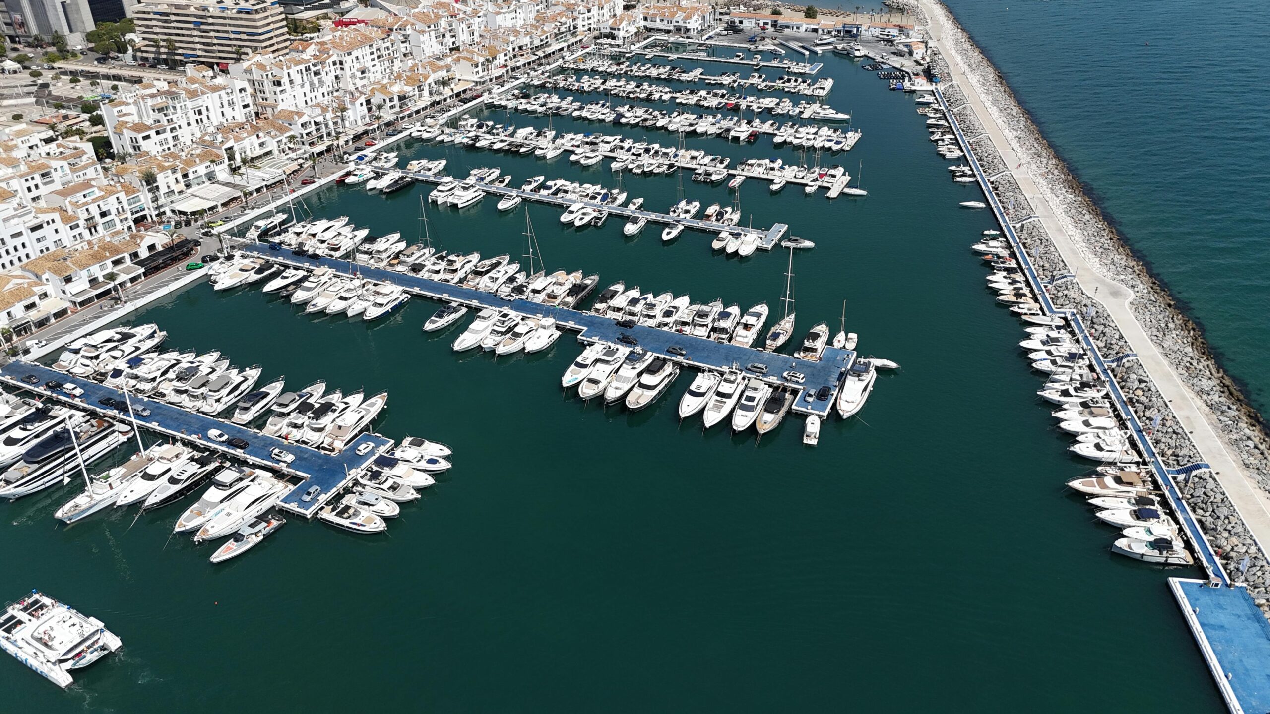 ontdek malaga, panorama uitzicht van nerja in malaga