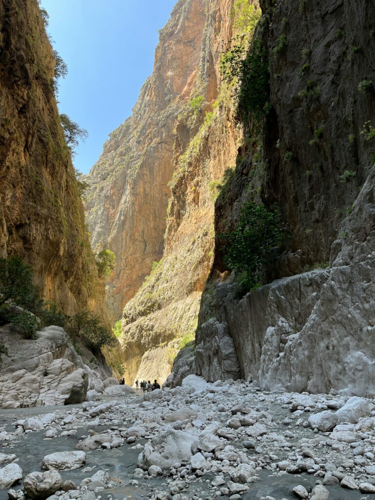 Samariakloof griekenland Samariakloof in griekenland met grote rots wanden