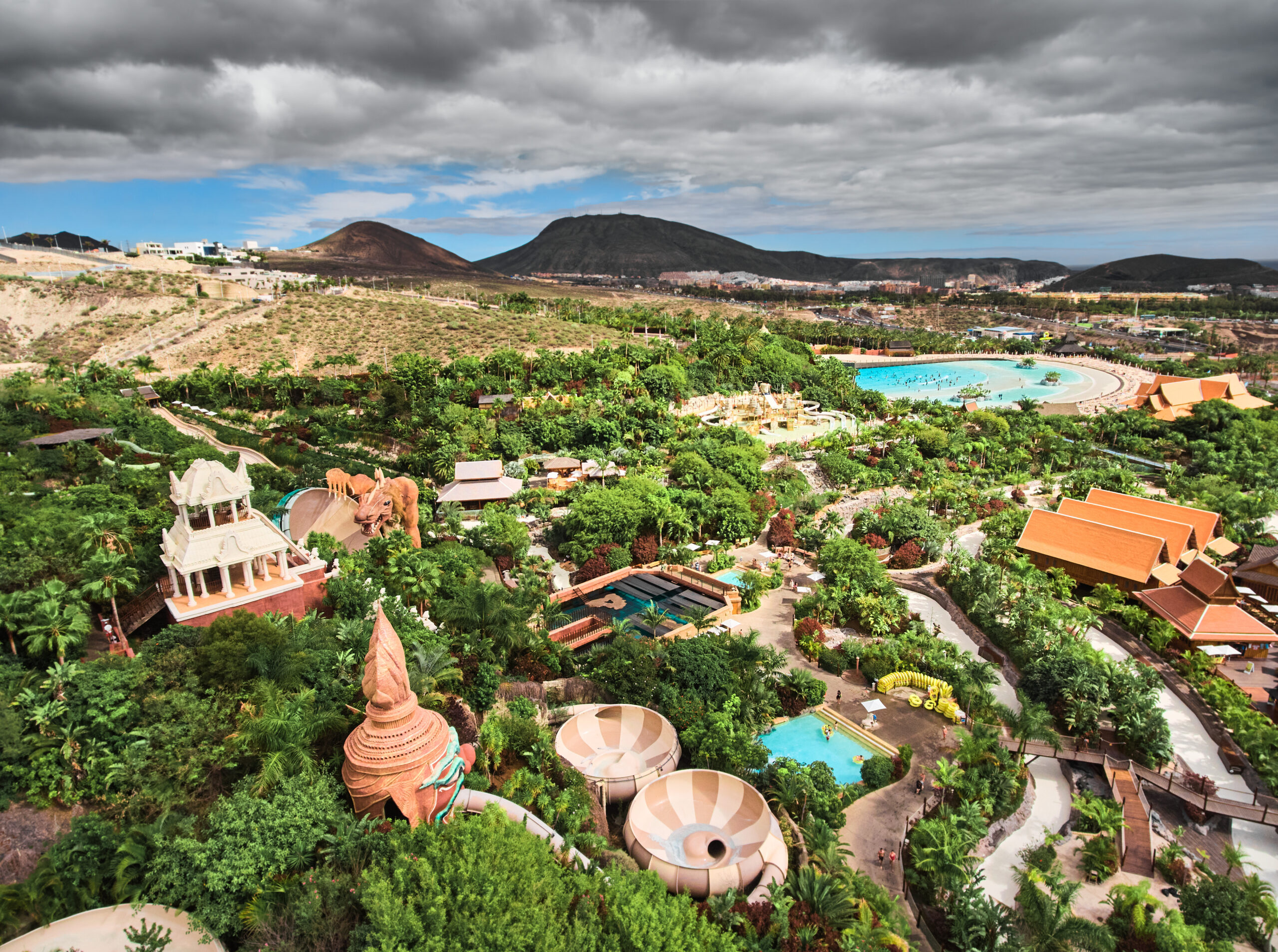 uitzicht op het gehele park van siam park tenerife