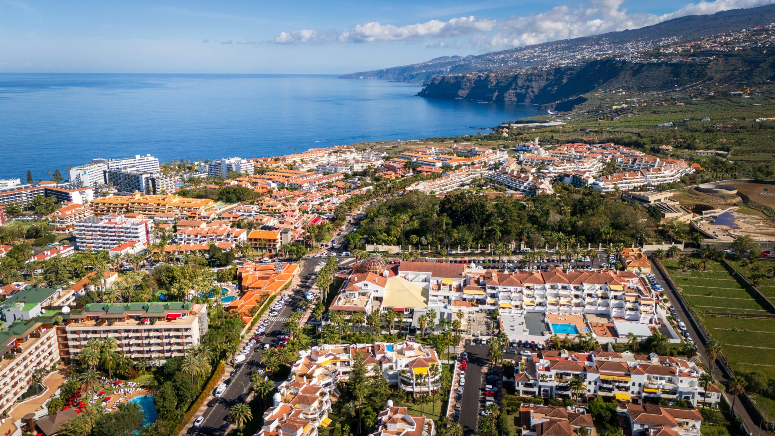 uitzicht vanuit de lucht van puerto de la cruz tenerife