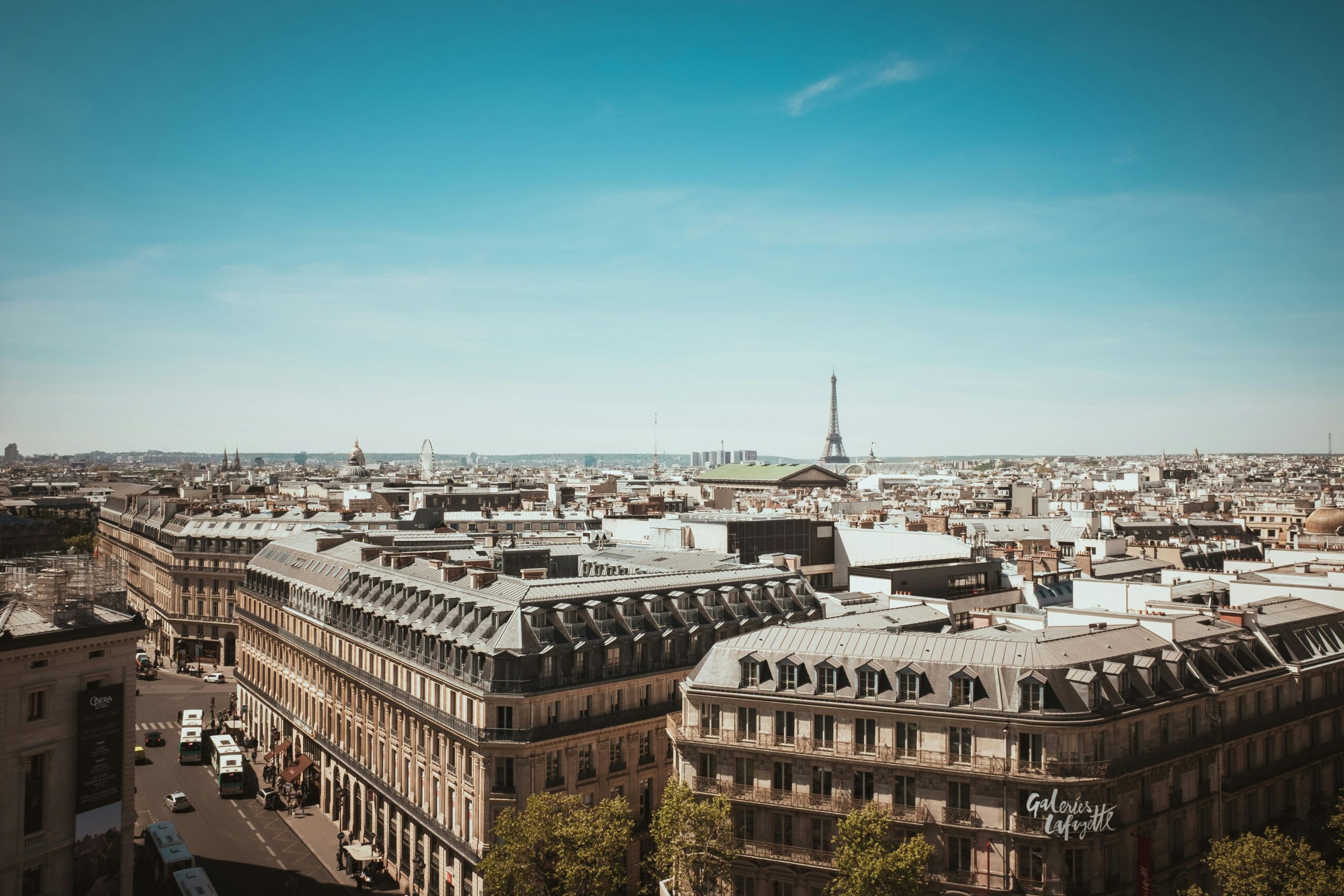 uitzicht op het Galeries Lafayette in Parijs