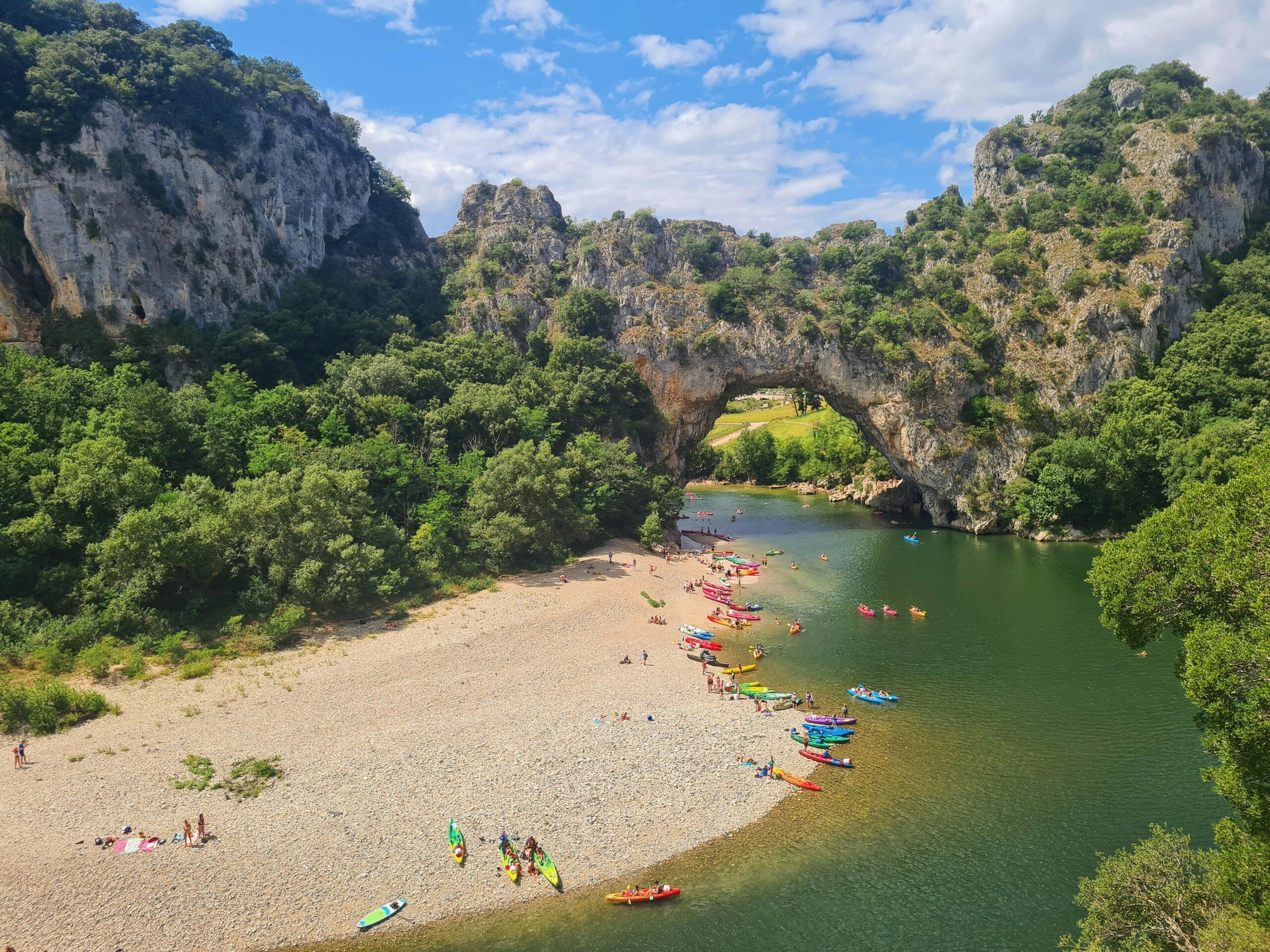 Pont d'arc in Frankrijk de Ardèche